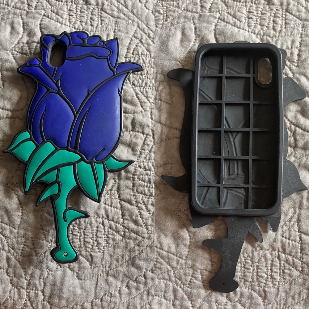 iPhone X Blue Rose Phone Case
